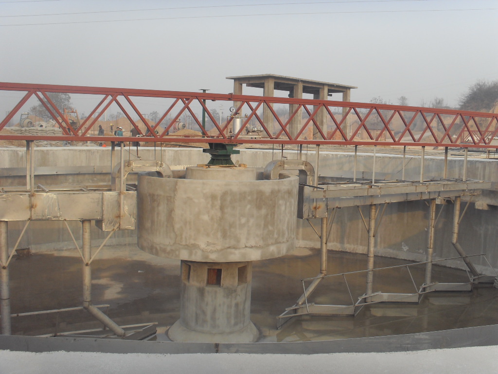 刮吸泥機(jī) 刮吸泥機(jī)