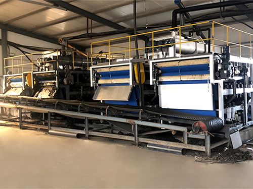 污泥深度脫水機(jī)-東營現(xiàn)場