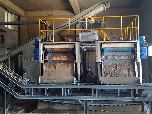 污泥連續(xù)深度脫水機(jī)-溝幫子污水處理廠